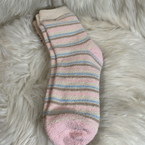 🦋5/$25 Capelli socks - Picture 2 of 4